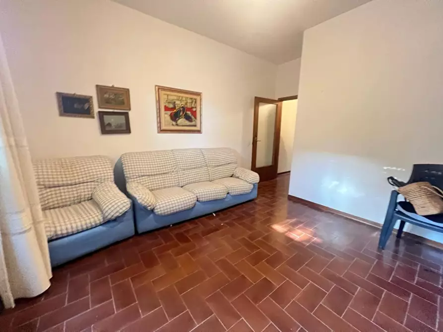 Immagine 8 di Appartamento in vendita  a Poggibonsi