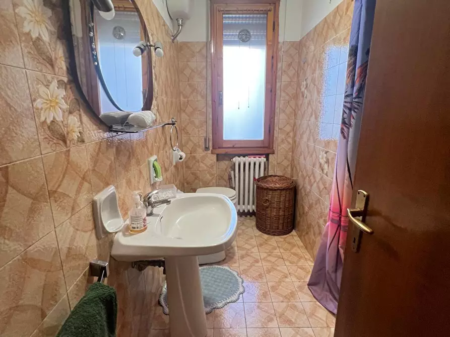 Immagine 31 di Appartamento in vendita  a Poggibonsi