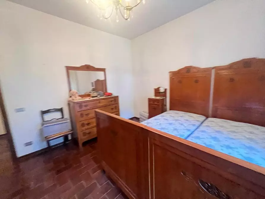 Immagine 24 di Appartamento in vendita  a Poggibonsi