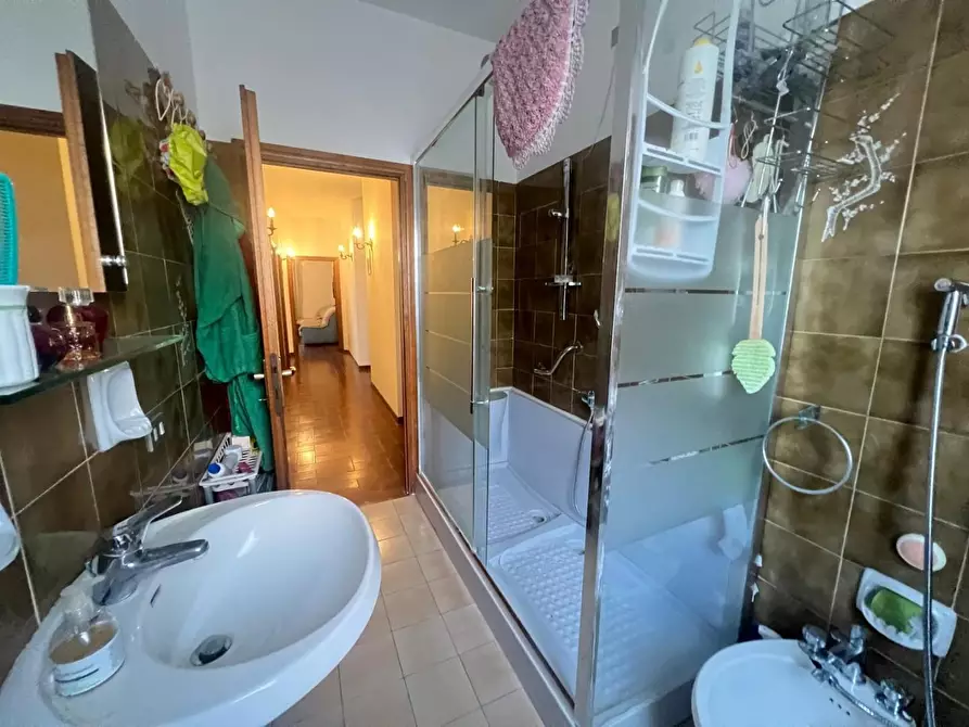 Immagine 30 di Appartamento in vendita  a Poggibonsi