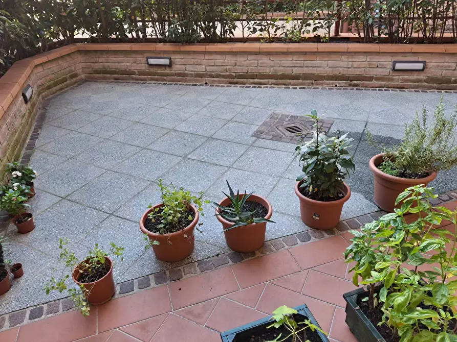 Immagine 26 di Appartamento in vendita  a Capraia E Limite