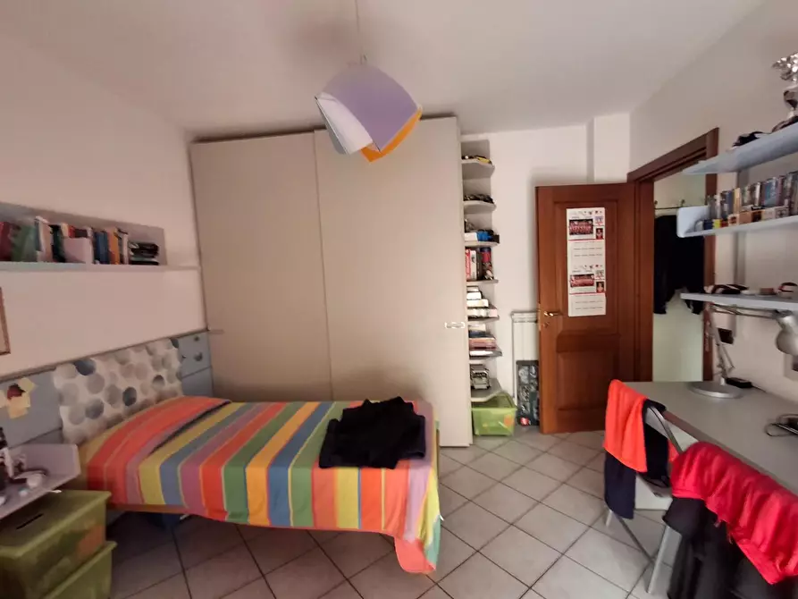 Immagine 20 di Appartamento in vendita  a Capraia E Limite