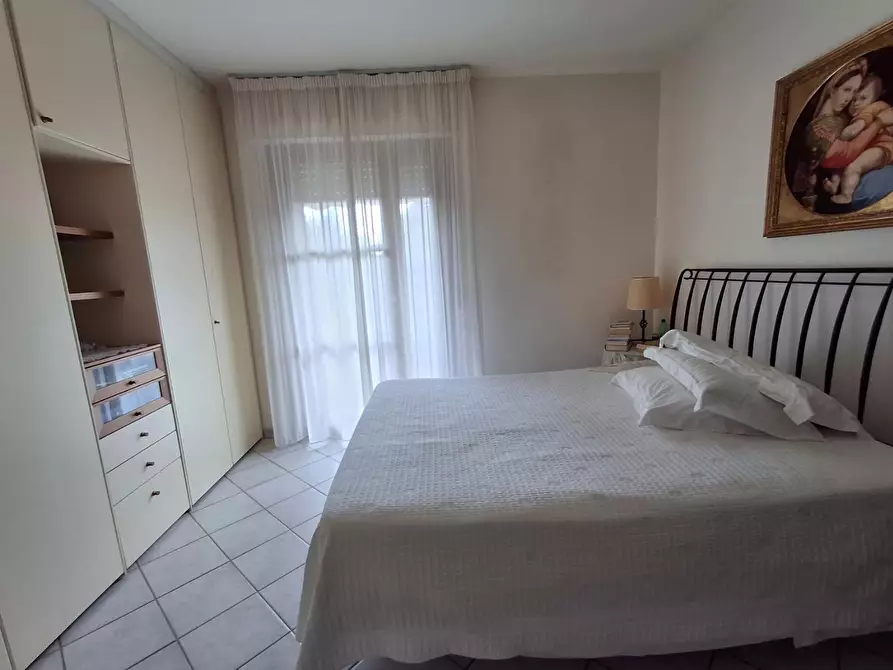 Immagine 15 di Appartamento in vendita  a Capraia E Limite