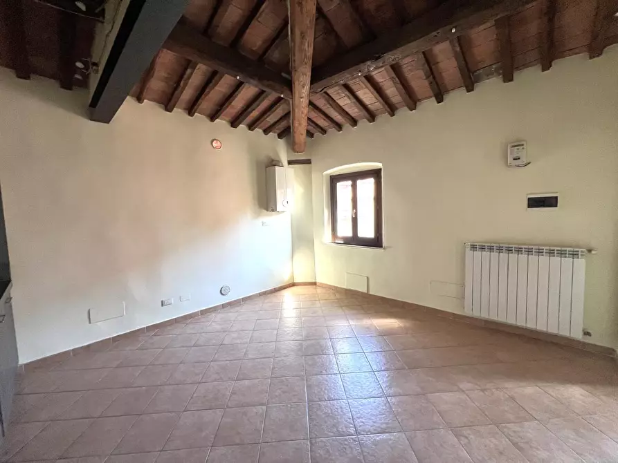 Immagine 11 di Appartamento in vendita  a Calcinaia