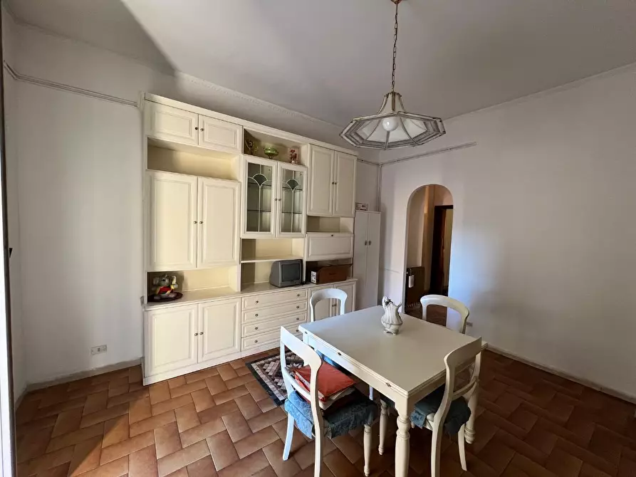 Immagine 5 di Appartamento in vendita  a La Spezia