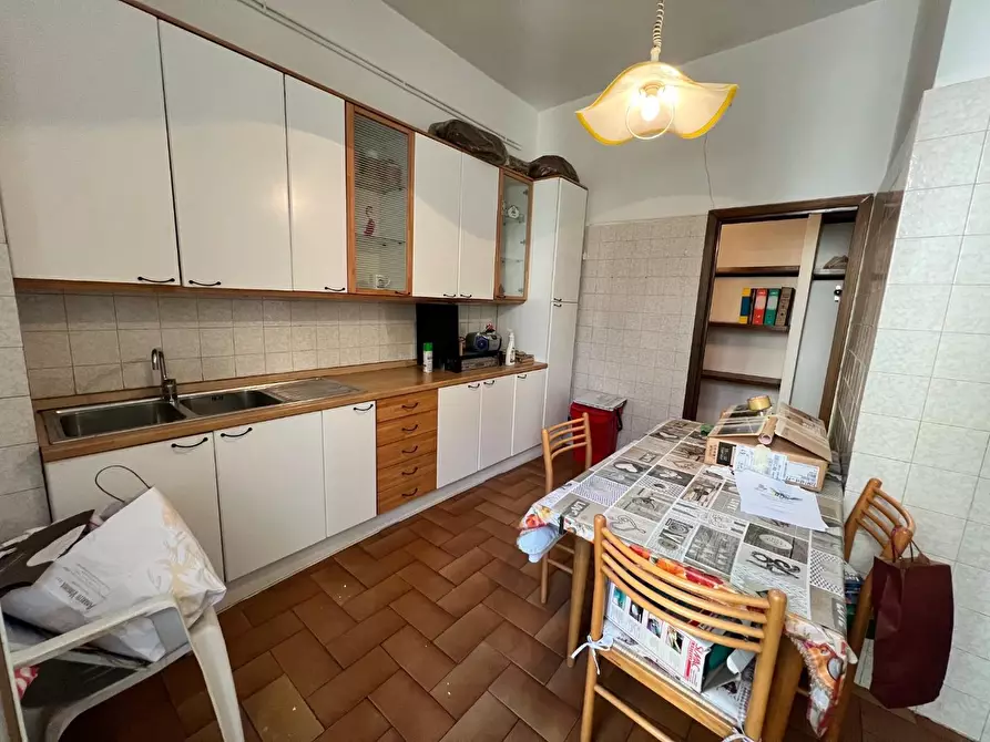 Immagine 22 di Appartamento in vendita  a La Spezia