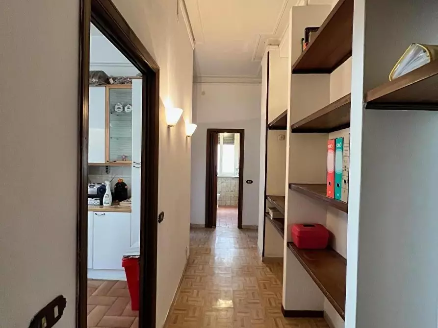 Immagine 25 di Appartamento in vendita  a La Spezia