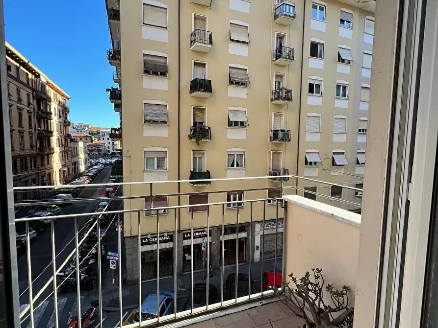 Immagine 6 di Appartamento in vendita  a La Spezia