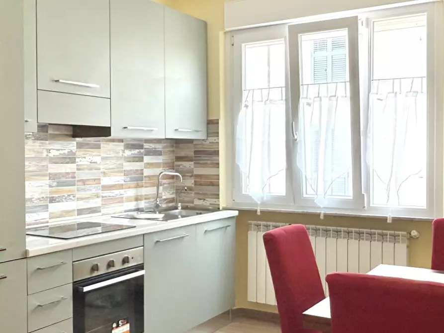 Immagine 9 di Casa bifamiliare in vendita  a Camaiore