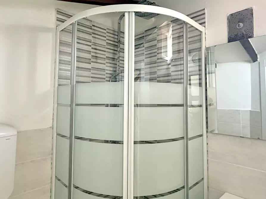 Immagine 26 di Casa bifamiliare in vendita  a Camaiore