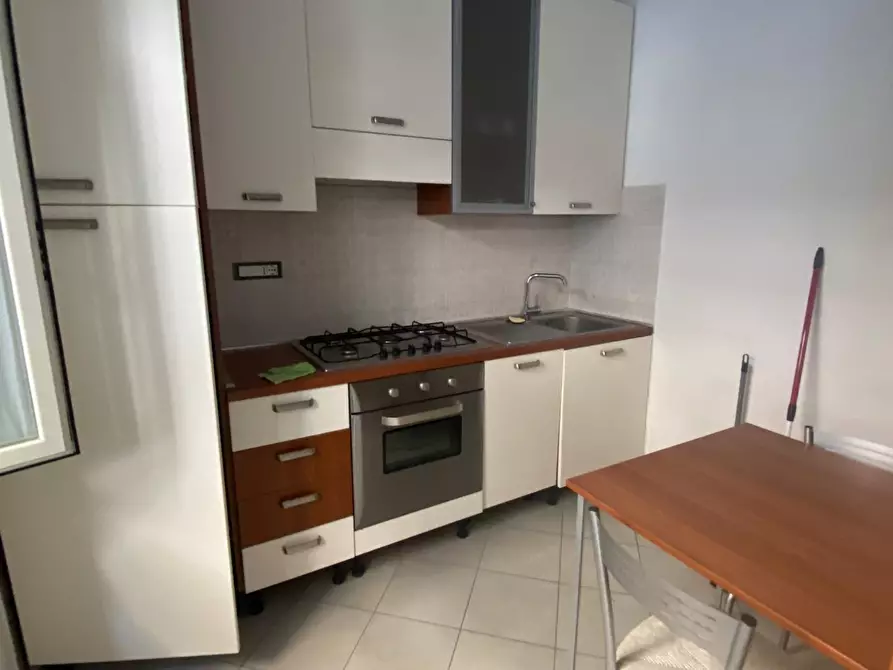 Immagine 25 di Appartamento in vendita  a Viareggio
