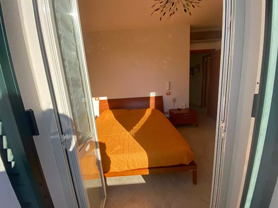Immagine 10 di Appartamento in vendita  a Viareggio