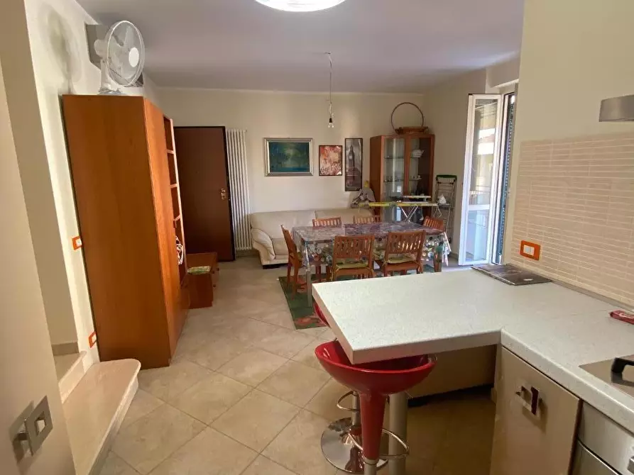 Immagine 42 di Appartamento in vendita  a Viareggio