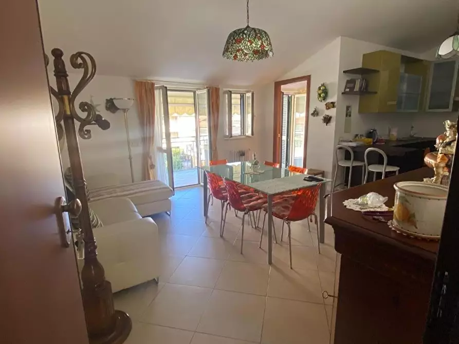 Immagine 45 di Appartamento in vendita  a Viareggio
