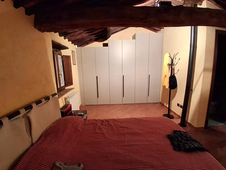 Immagine 10 di Rustico / casale in vendita  a Capannori