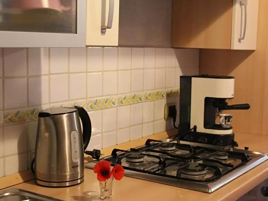 Immagine 4 di Rustico / casale in vendita  a Capannori