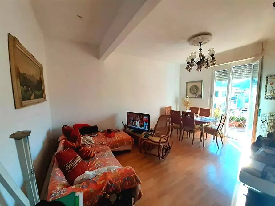 Immagine 1 di Appartamento in vendita  a La Spezia
