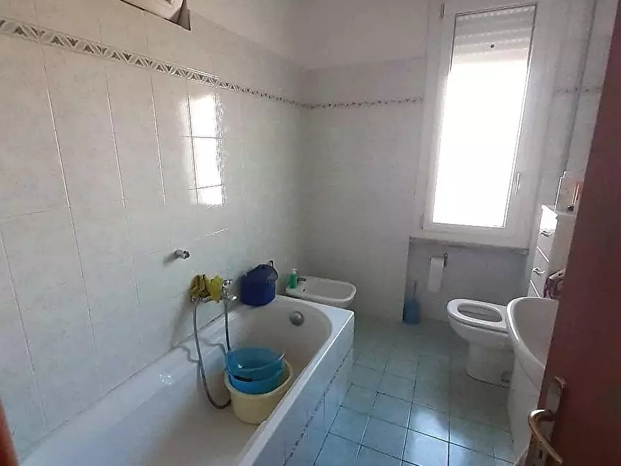 Immagine 7 di Appartamento in vendita  a La Spezia