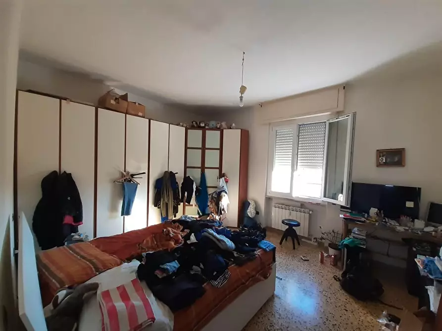 Immagine 9 di Appartamento in vendita  a La Spezia