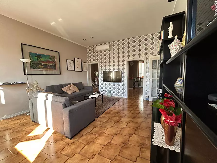 Immagine 2 di Appartamento in vendita  a Empoli