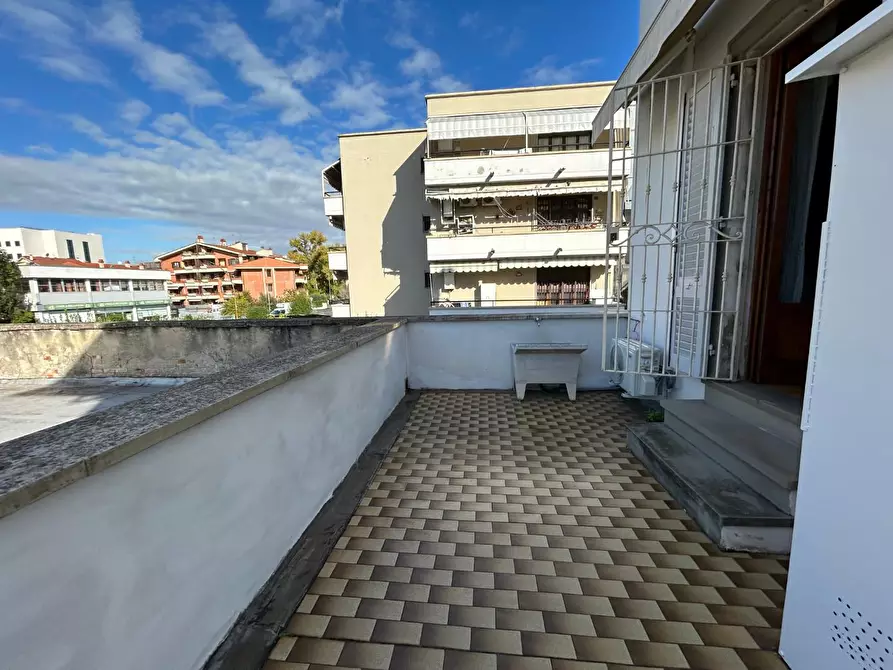 Immagine 12 di Appartamento in vendita  a Empoli