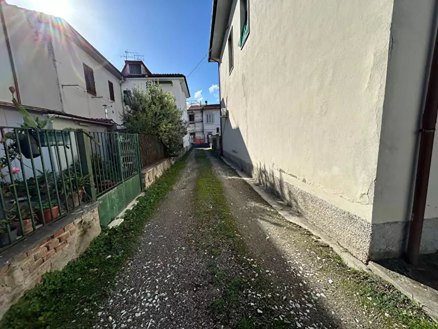 Immagine 31 di Appartamento in vendita  a Empoli