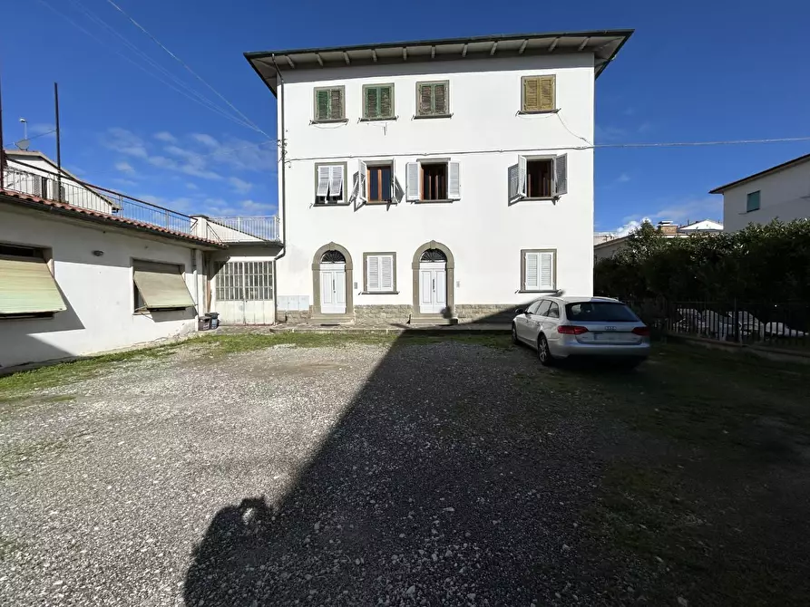 Immagine 30 di Appartamento in vendita  a Empoli