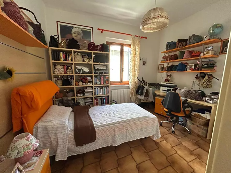 Immagine 21 di Appartamento in vendita  a Empoli