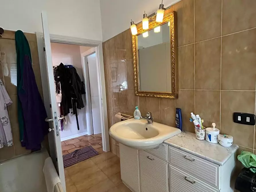 Immagine 17 di Appartamento in vendita  a Empoli