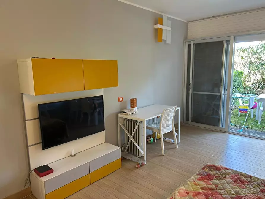 Immagine 2 di Appartamento in vendita  a Bibbona