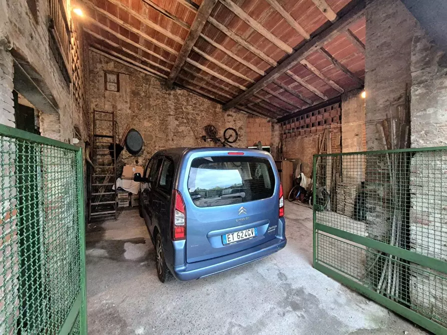 Immagine 27 di Terratetto in vendita  a Capannori