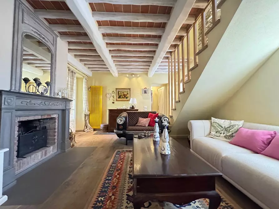 Immagine 54 di Villa in affitto  a Pietrasanta