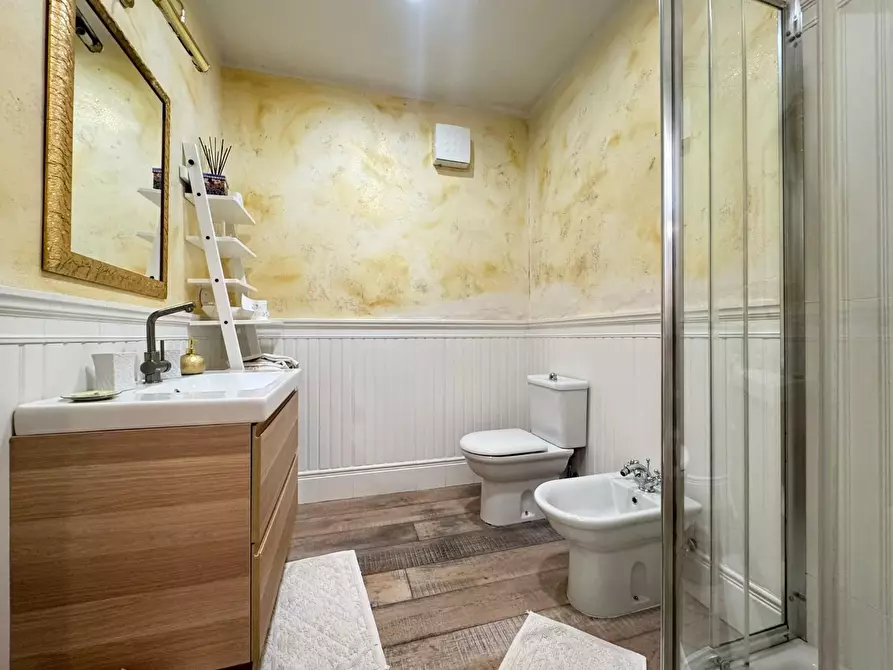 Immagine 45 di Villa in vendita  a Pietrasanta