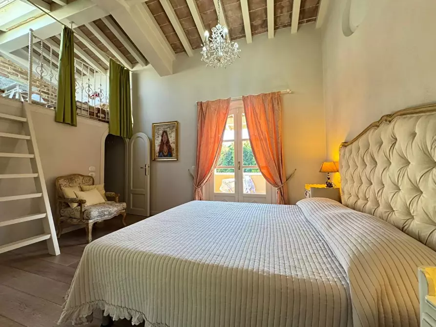 Immagine 30 di Villa in vendita  a Pietrasanta