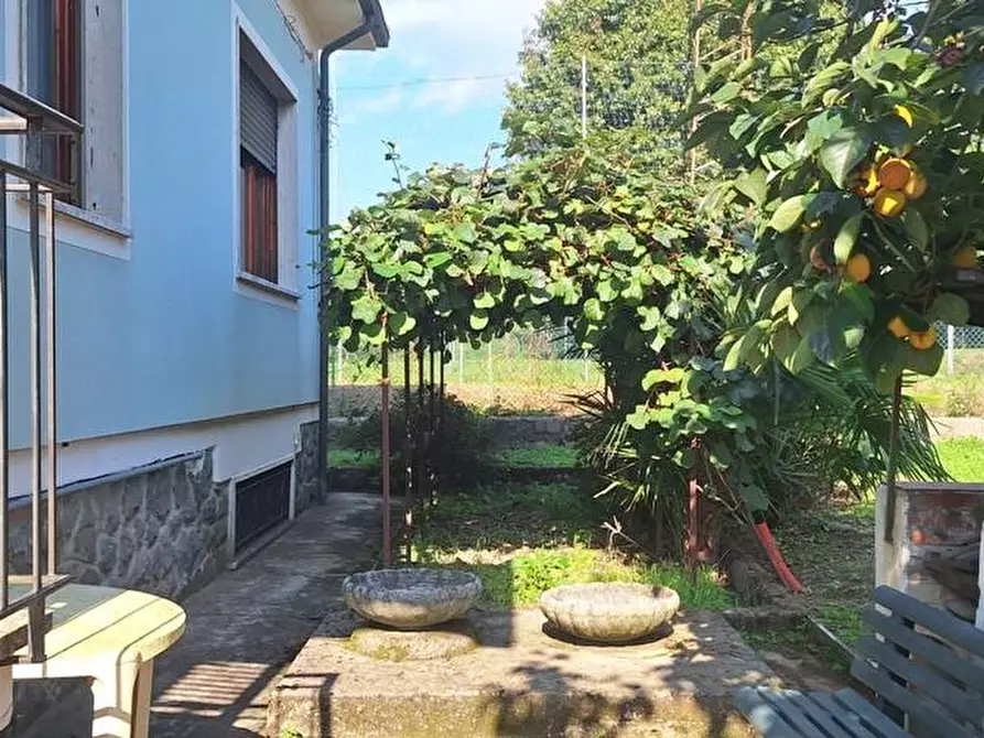 Immagine 4 di Casa indipendente in vendita  a Bagni Di Lucca