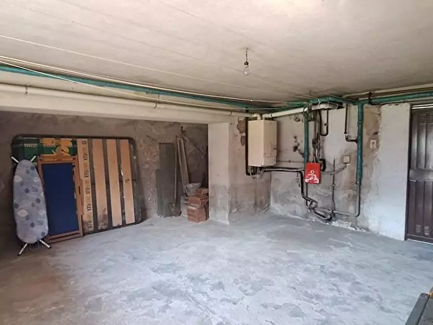 Immagine 28 di Casa indipendente in vendita  a Bagni Di Lucca