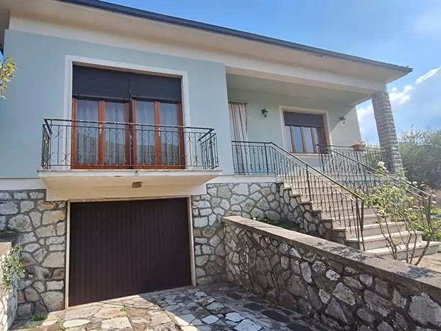 Immagine 6 di Casa indipendente in vendita  a Bagni Di Lucca