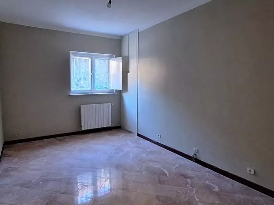 Immagine 25 di Villa in vendita  a Borgo A Mozzano