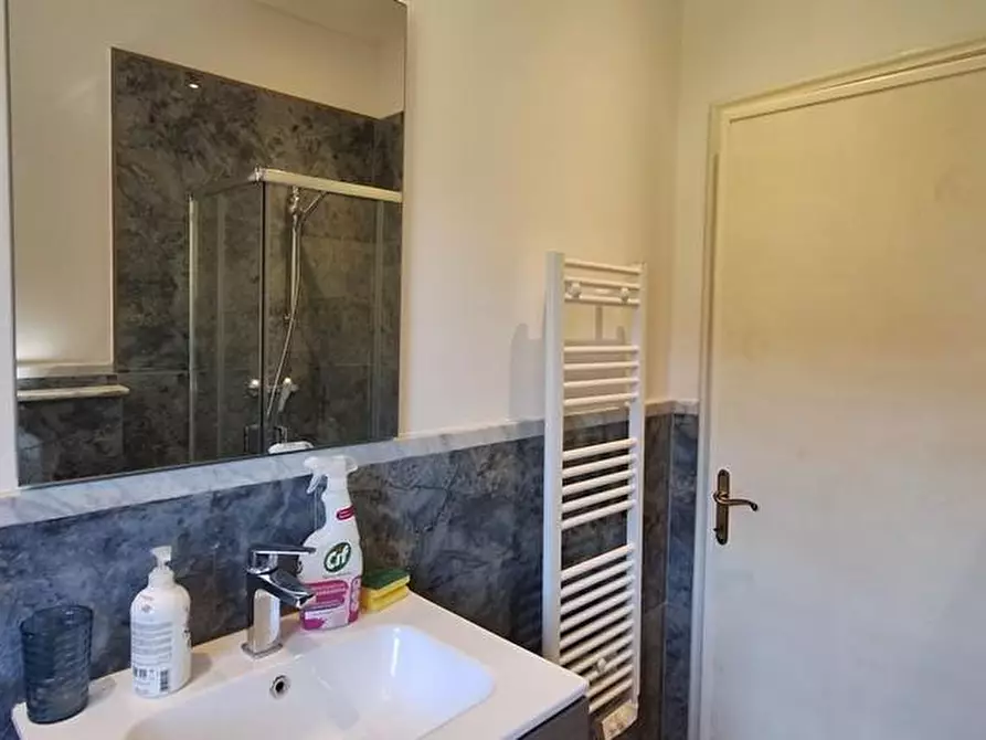 Immagine 16 di Villa in vendita  a Borgo A Mozzano