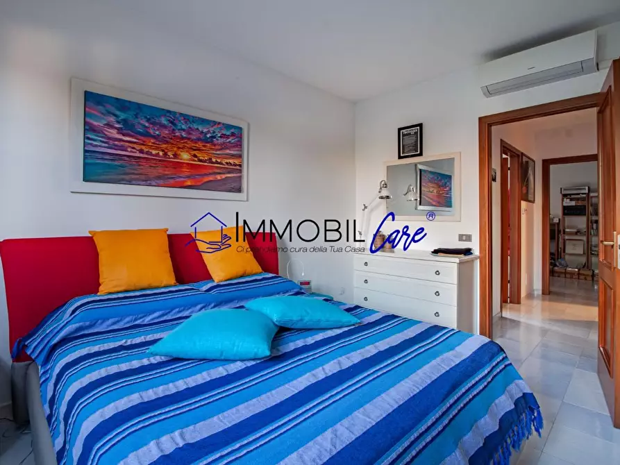 Immagine 10 di Appartamento in vendita  a Livorno