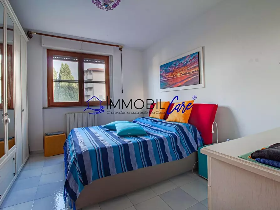 Immagine 8 di Appartamento in vendita  a Livorno