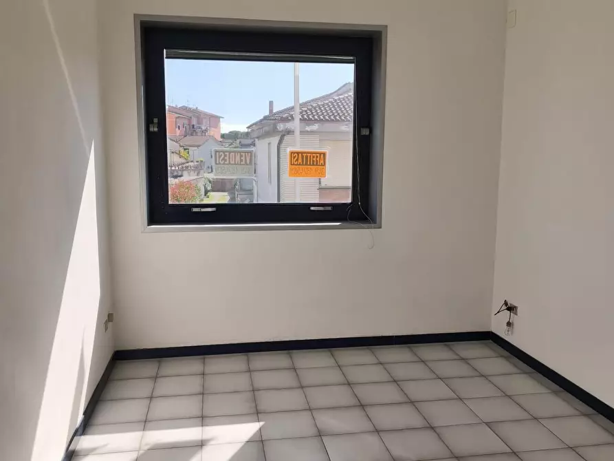 Immagine 6 di Ufficio in vendita  a Castelfranco Di Sotto