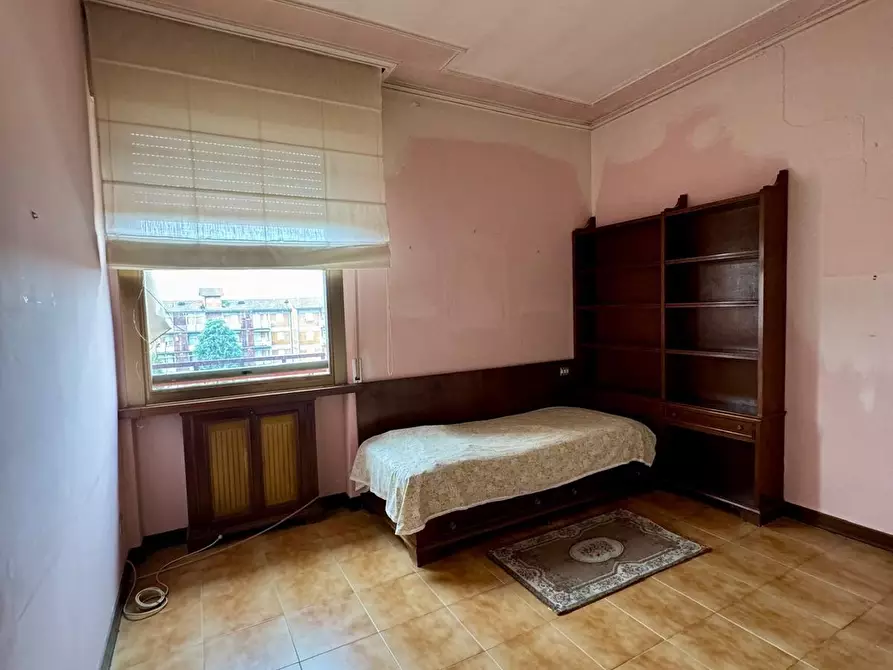 Immagine 20 di Appartamento in vendita  a Lucca