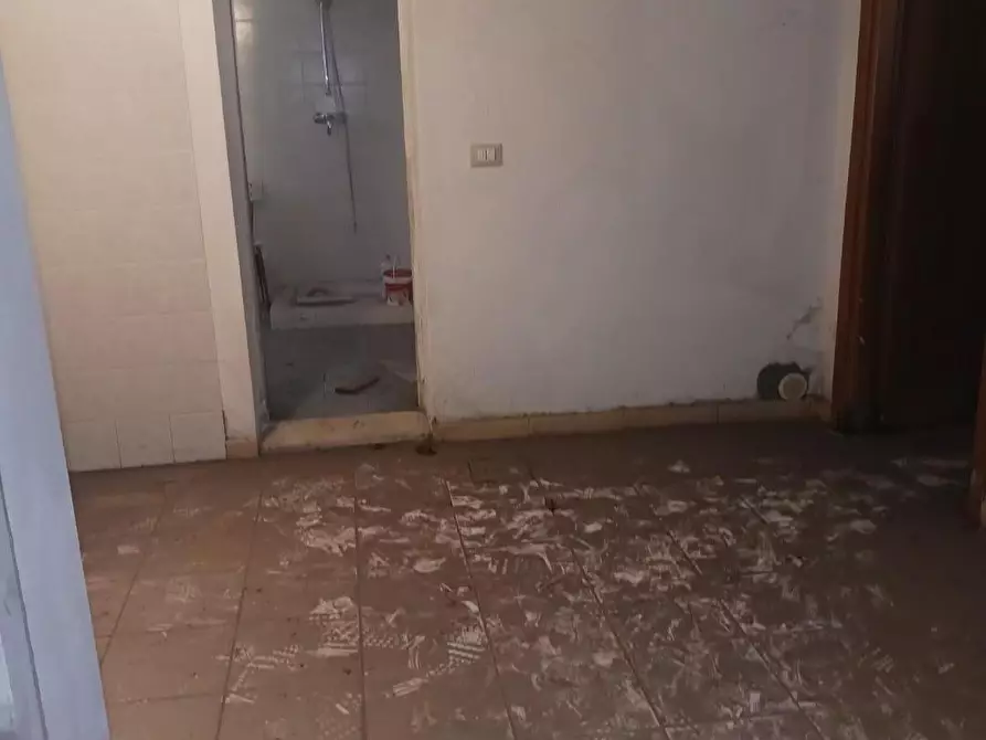 Immagine 23 di Casa indipendente in vendita  a Santa Maria A Monte