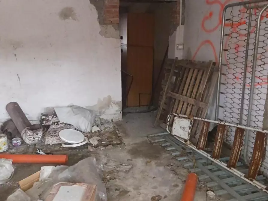 Immagine 24 di Casa indipendente in vendita  a Santa Maria A Monte