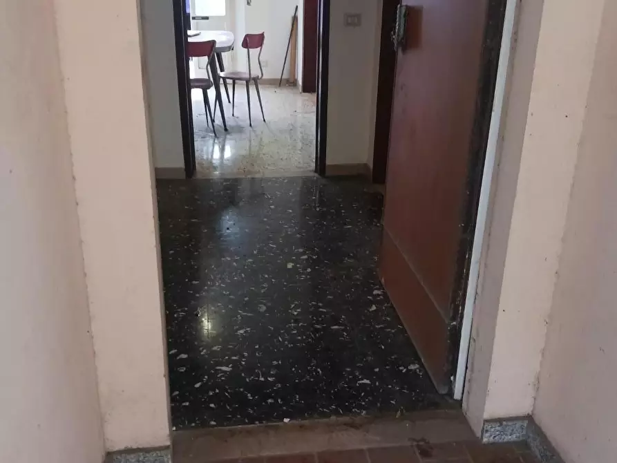 Immagine 2 di Casa indipendente in vendita  a Santa Maria A Monte