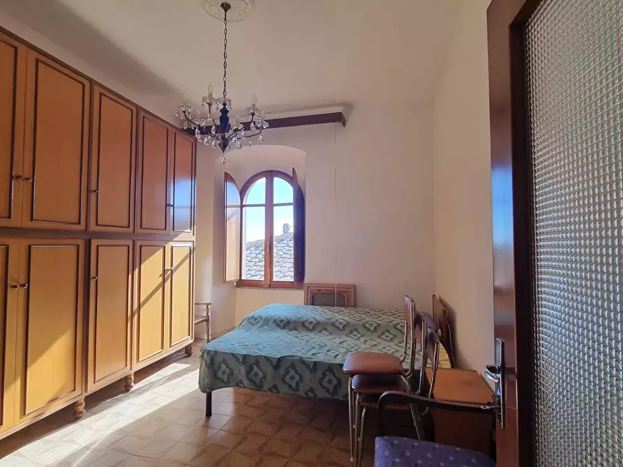 Immagine 15 di Appartamento in vendita  a Colle Di Val D'elsa