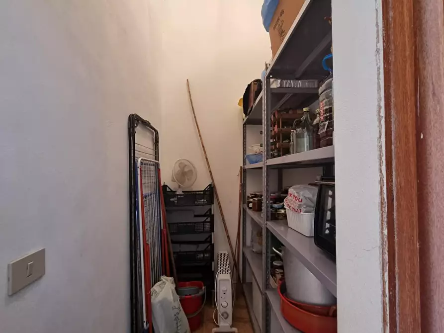 Immagine 10 di Appartamento in vendita  a Colle Di Val D'elsa