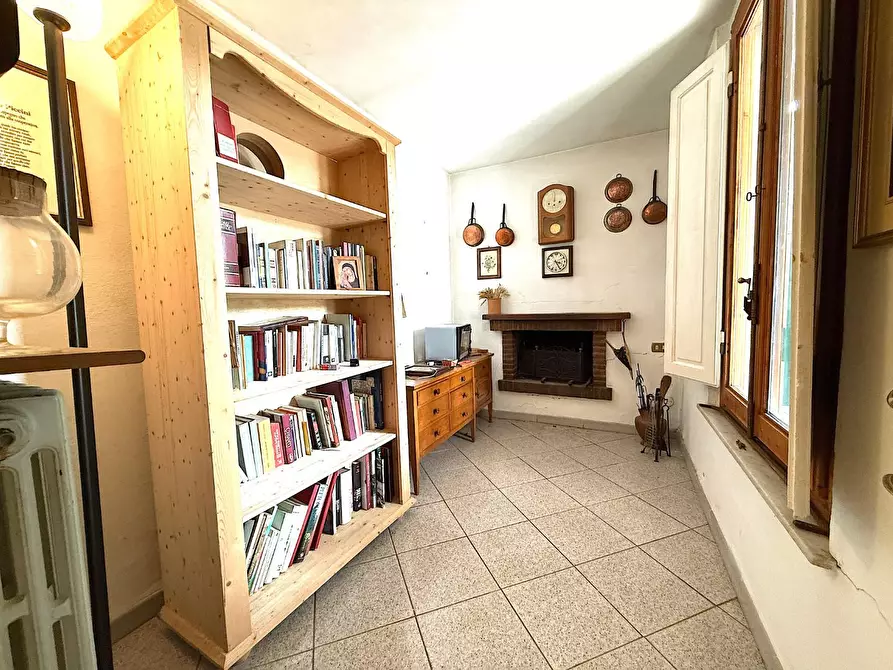 Immagine 19 di Appartamento in vendita  a Empoli