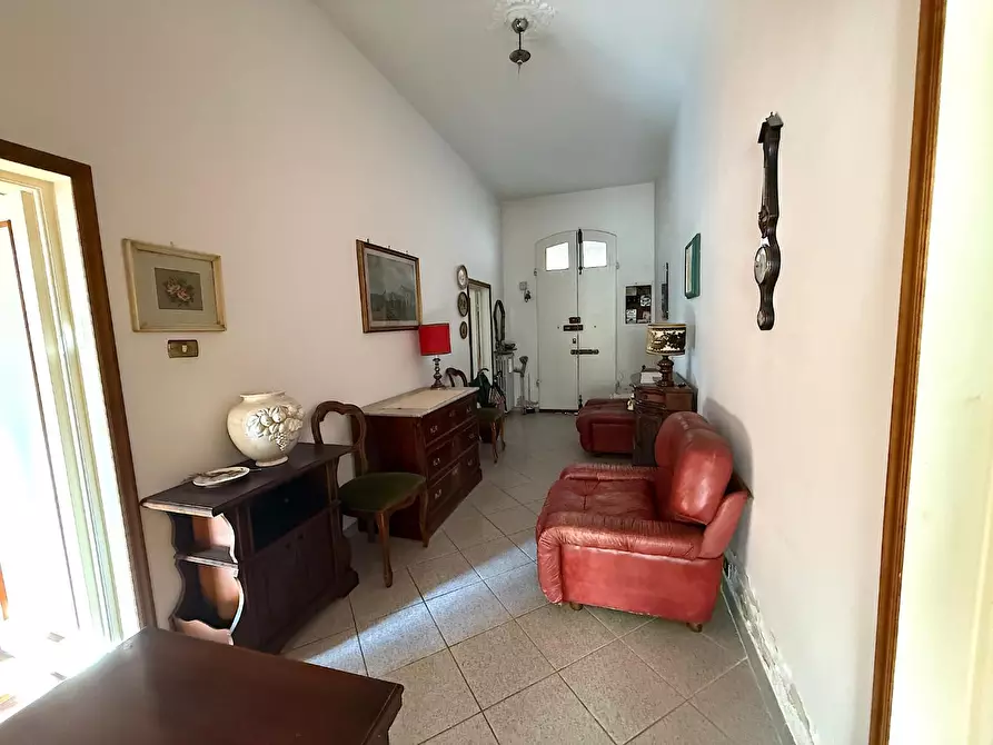 Immagine 18 di Appartamento in vendita  a Empoli